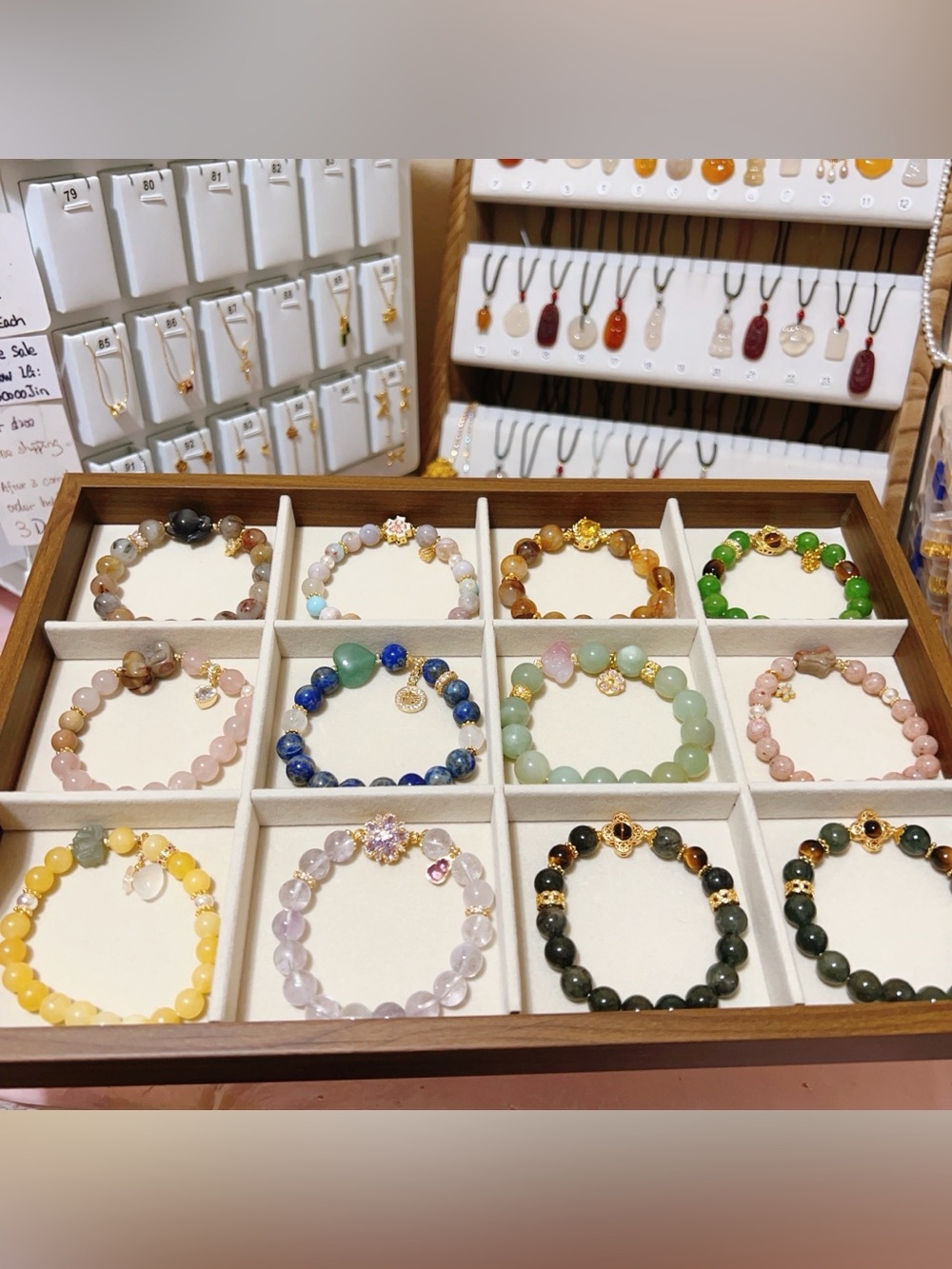 （05-22）Handmade bracelets for live show